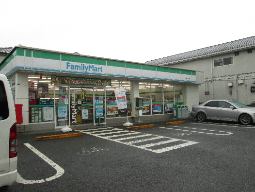 コンビニ　ファミリーマート 綾瀬上土棚店（コンビニ）まで357m