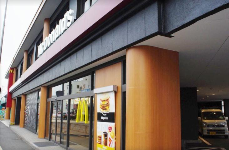 飲食店　マクドナルド１号線池上店（飲食店）まで270m