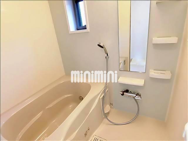 バス・シャワールーム　（参考写真）追い焚き、浴室乾燥機付きのお風呂です。