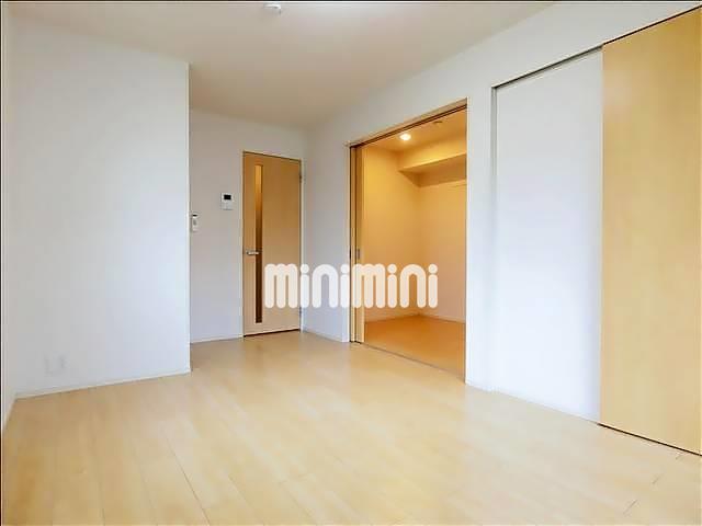 その他部屋・スペース　（参考写真）居室と寝室を分けて生活できる間取り。