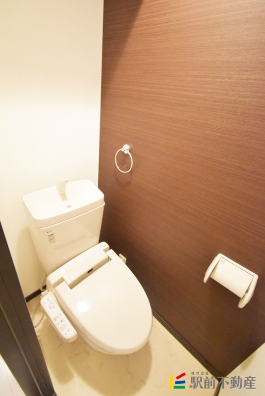 トイレ　写真は別部屋