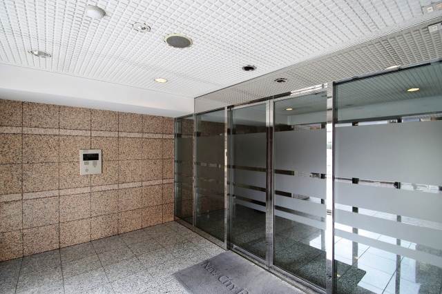 エントランス　エントランス