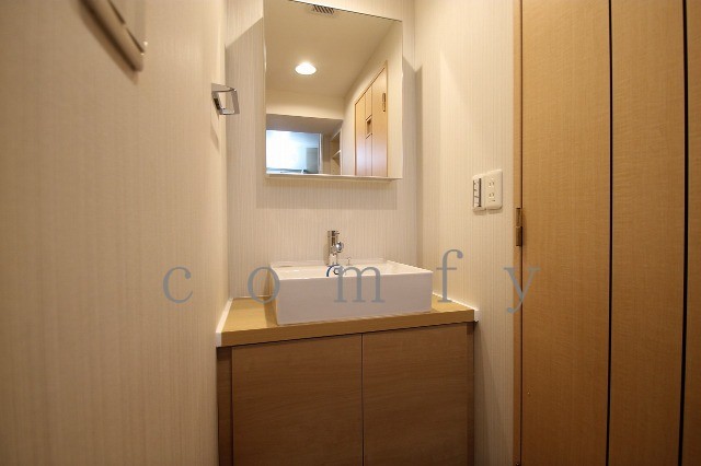 洗面設備　独立洗面台