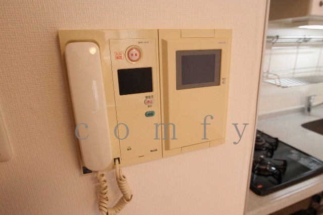 セキュリティ　モニター付きインターホン