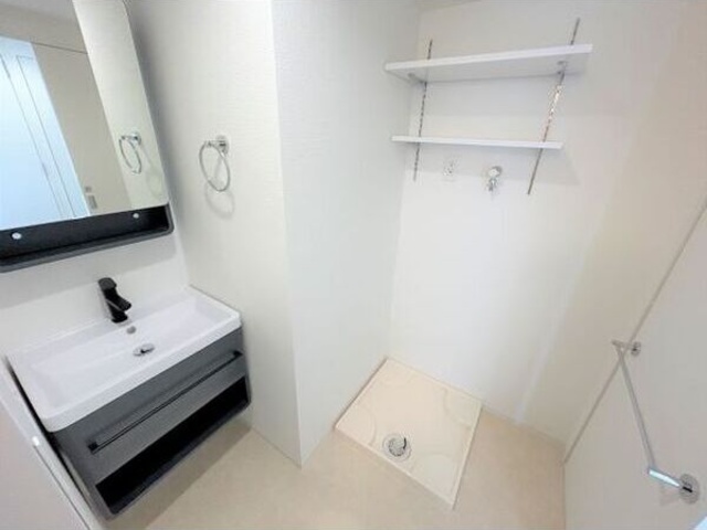 洗面設備　同仕様