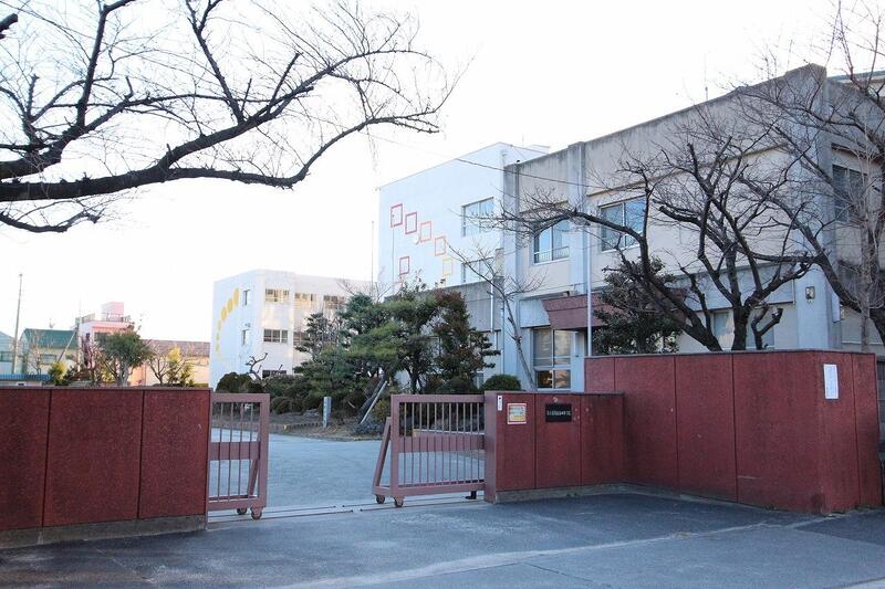 小学校　名古屋市立春田小学校（小学校）まで371m