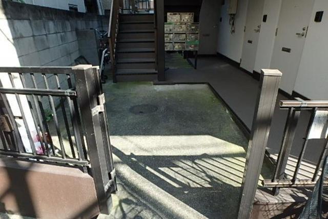 エントランス　エントランス