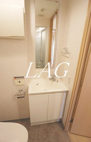 洗面設備　洗面台です。