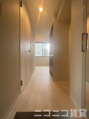 玄関　別号室イメージの為、現状を優先致します。