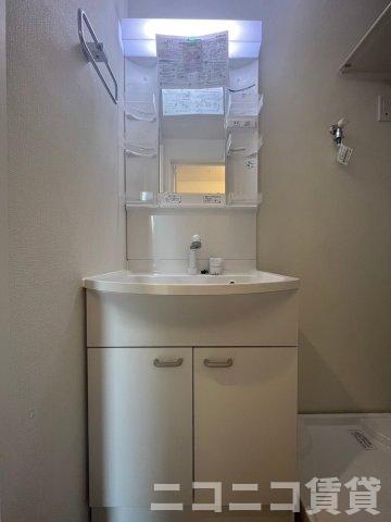 洗面設備　別号室イメージの為、現状を優先致します。