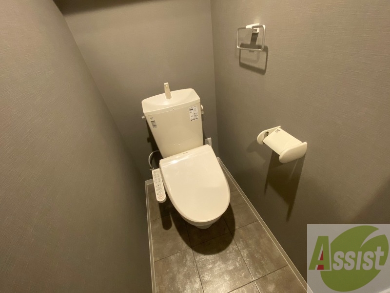 トイレ　シャワートイレになっているので快適です！