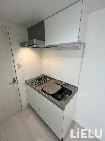 キッチン　同シリーズ物件のモデルルームになります※現況優先