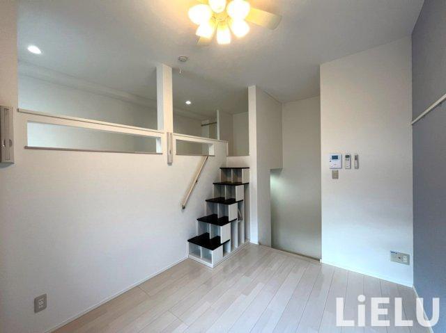 居室・リビング　同シリーズ物件のモデルルームになります※現況優先