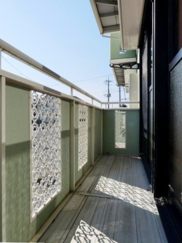 バルコニー　図面と現状に相違がある場合には現状を優先