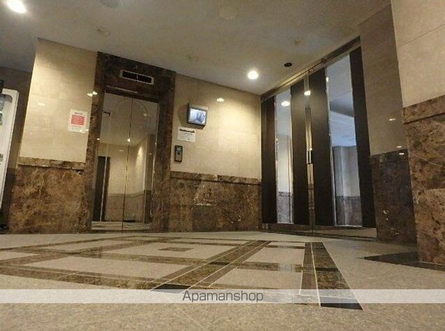 ロビー　ロビー