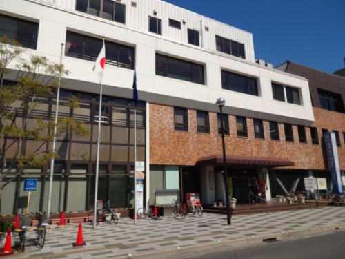 役所　市行徳支所（役所）まで707m