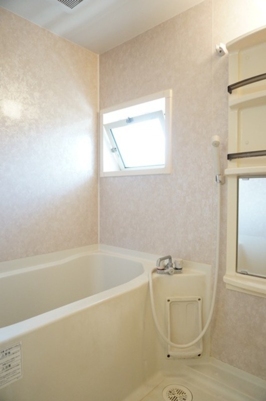 バス・シャワールーム　図面と現状に相違がある場合には現状を優先