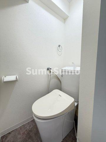 トイレ　落ち着いたトイレです