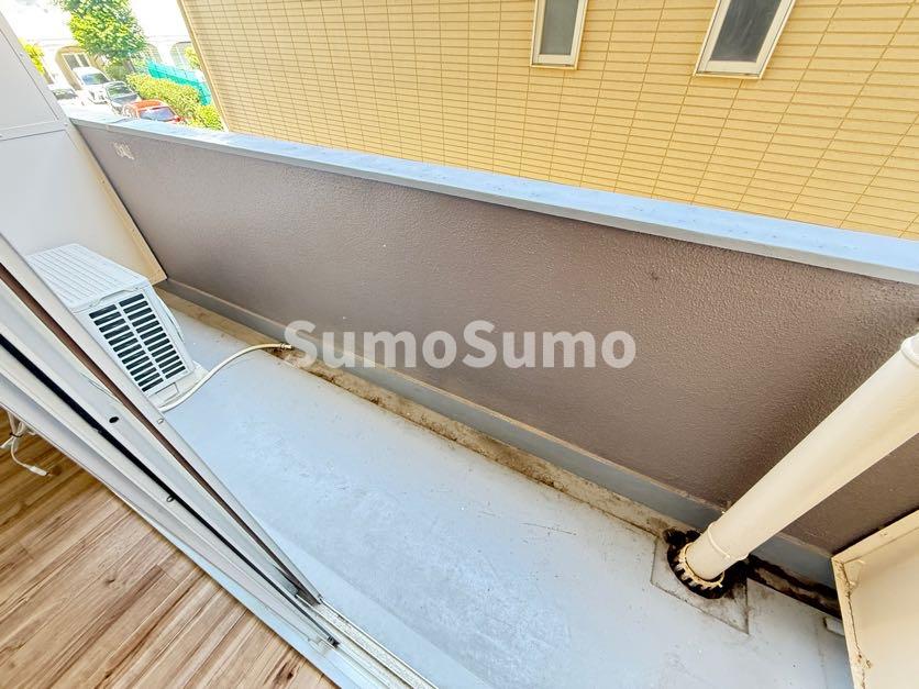 バルコニー　お洗濯にも便利なバルコニー付き