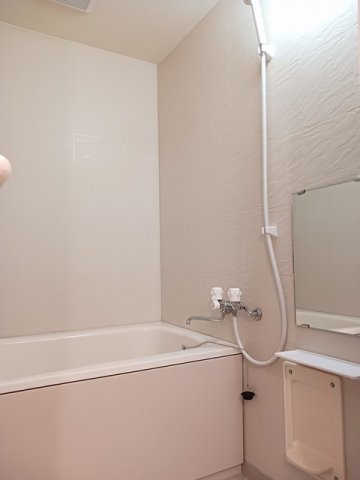 バス・シャワールーム　きれいなお風呂です