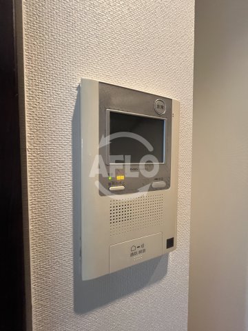 セキュリティ　グランシス江坂　モニター付きインターホン