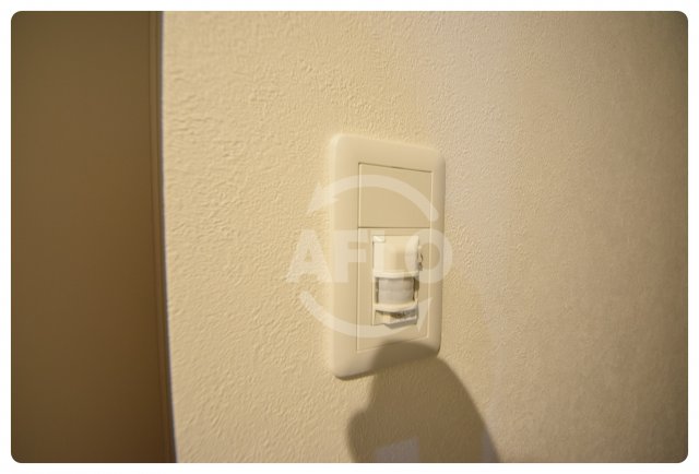 その他　La CASA玉造　人感センサーライト