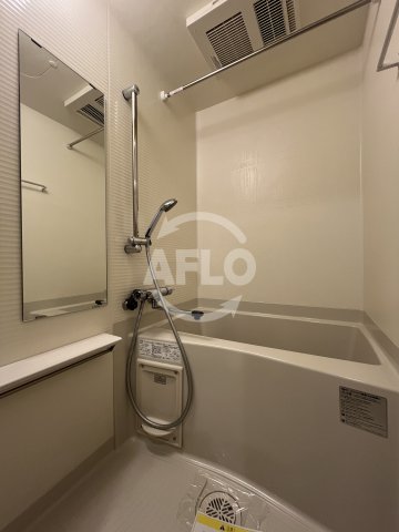 バス・シャワールーム　TOPAZ江坂　浴室