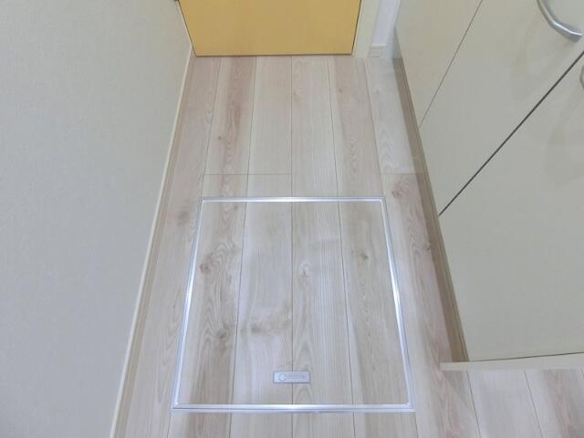 収納　１階は床下収納あり?