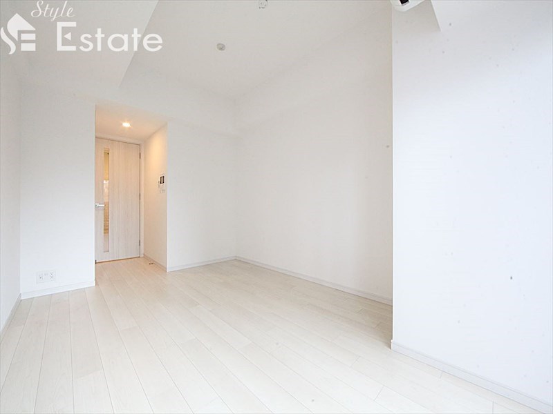 居室・リビング　内装