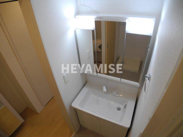 洗面設備　※室内画像は別号室のもの