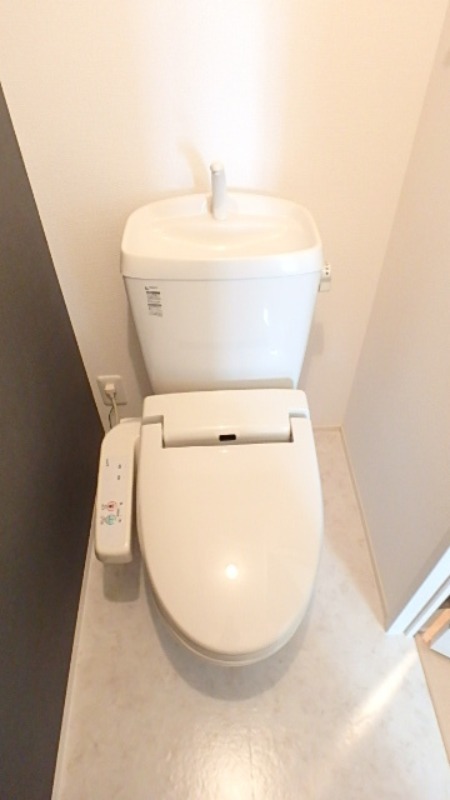 トイレ　図面と現状に相違がある場合には現状を優先