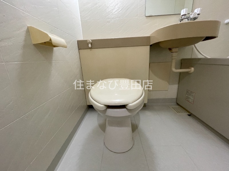 トイレ　同型別部屋写真
