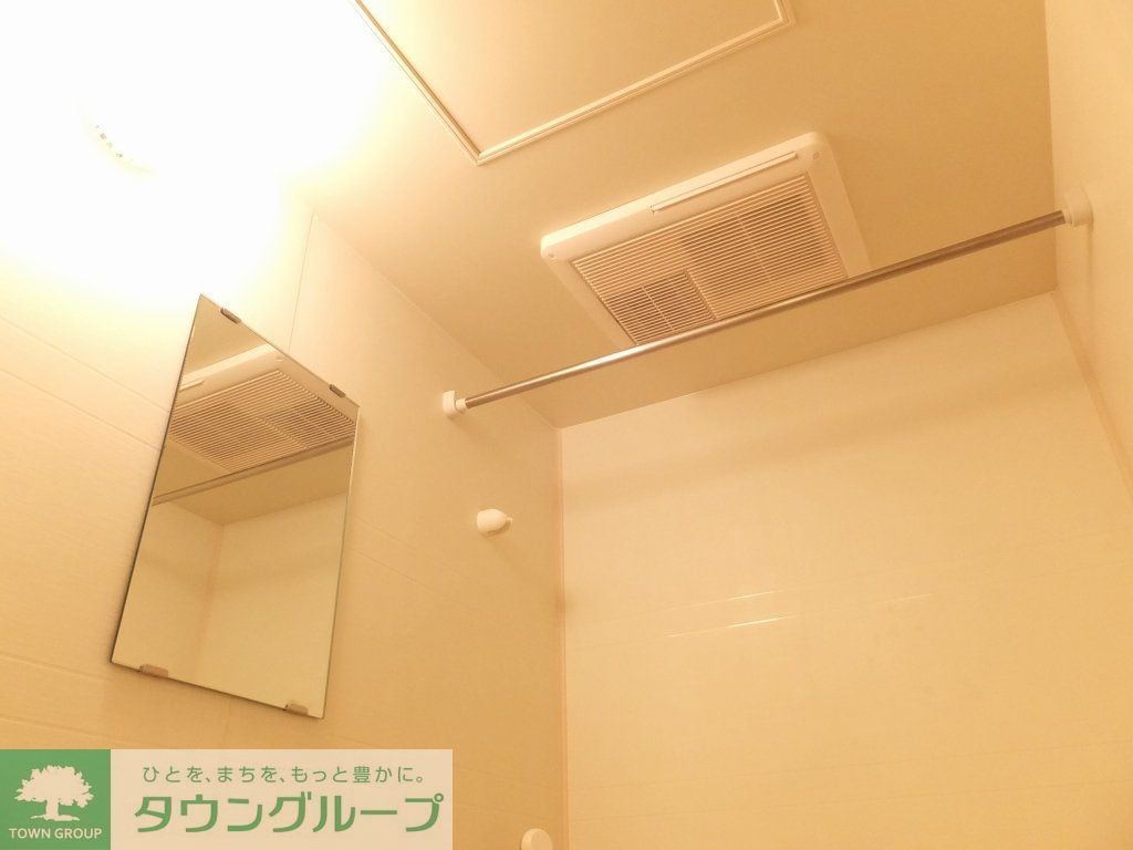 その他　浴室換気乾燥機付きなので雨の日のお洗濯も安心です。