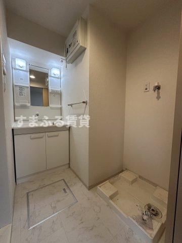 洗面設備　同仕様　反転の場合あり（05357-201）