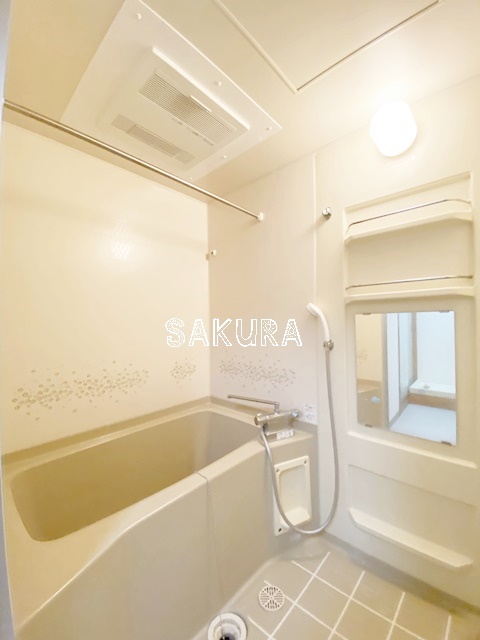 バス・シャワールーム　日々の疲れを癒すお風呂です♪