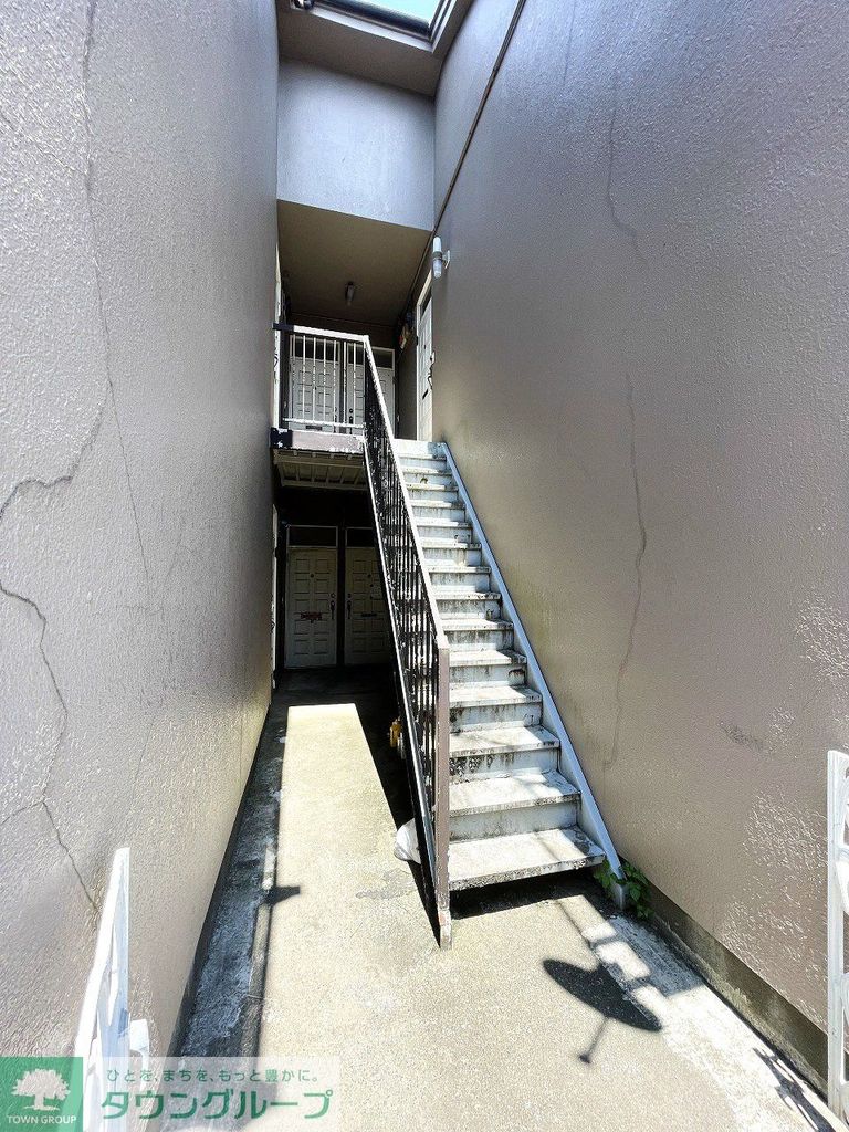 エントランス　バルコニー