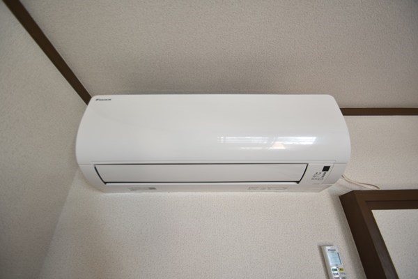 その他設備　エアコン完備で年中快適♪