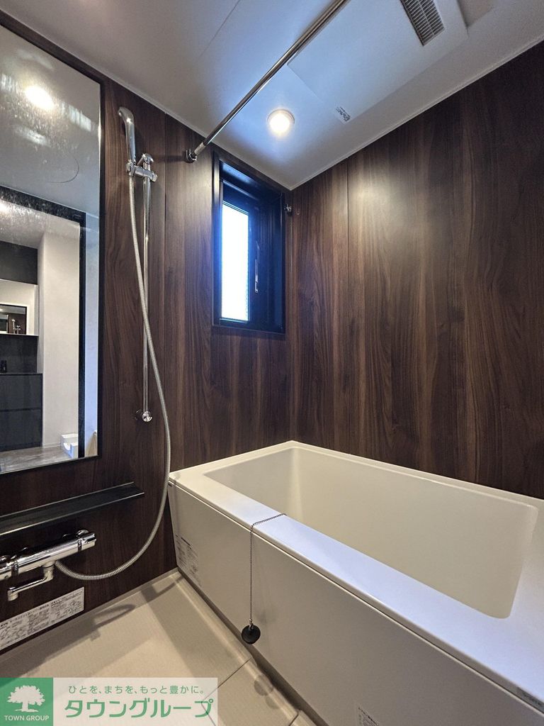 バス・シャワールーム　バスルーム