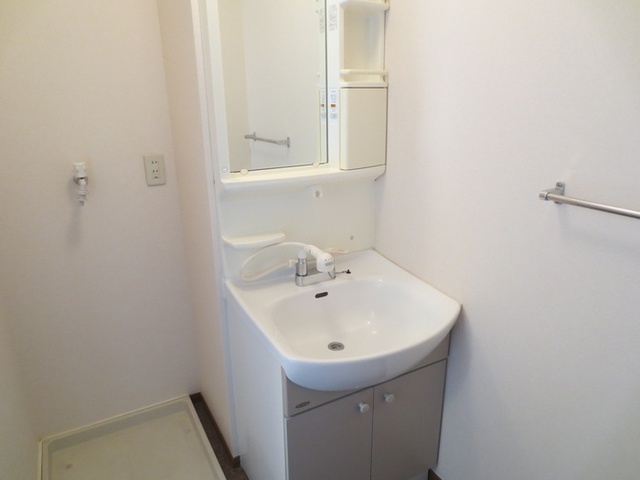 洗面設備　３０１　洗面所