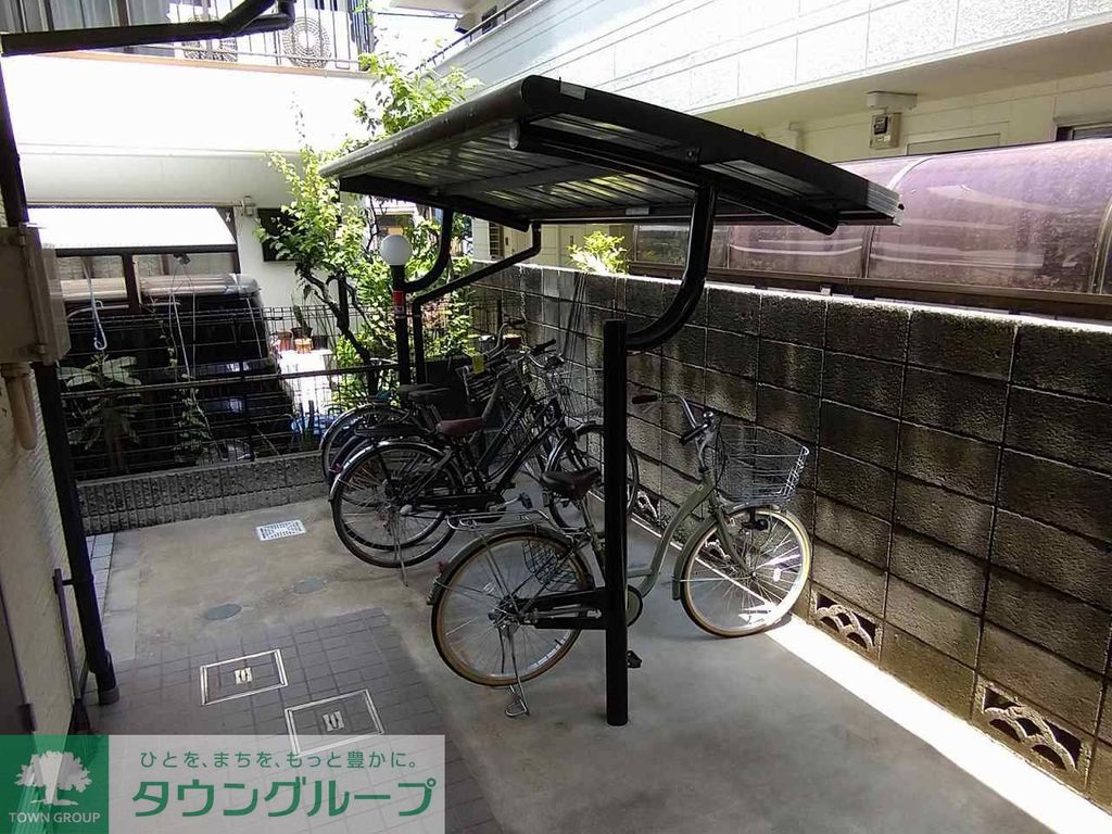 その他　駐輪場　自転車＆原付のみ駐輪可