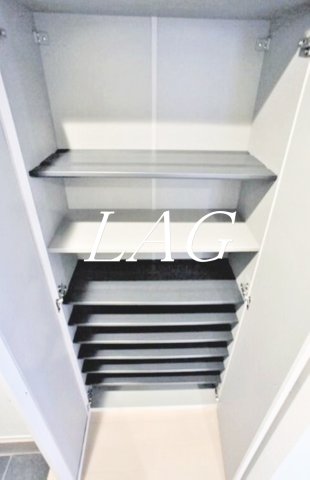 玄関　玄関です。