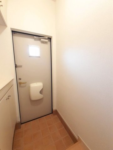 玄関　ゆったりとした玄関です