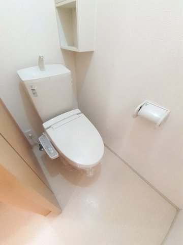 トイレ　シンプルで使いやすいトイレです