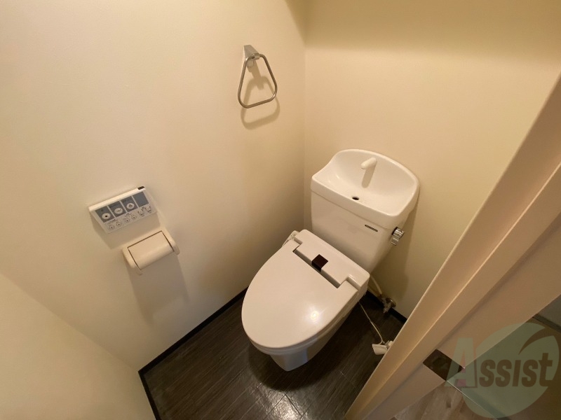 トイレ　トイレです。ウォシュレット付を探している方、おすすめです！