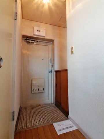 玄関　参考写真