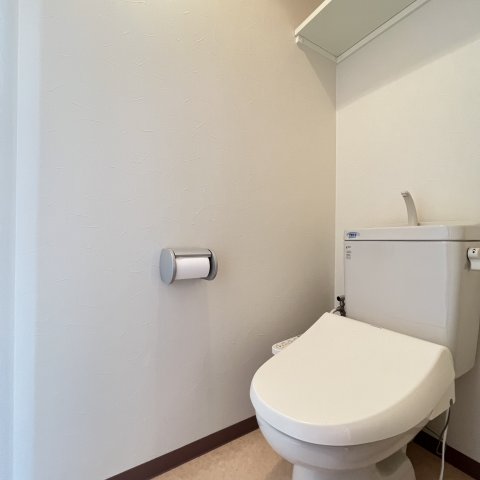 トイレ　同仕様タイプです