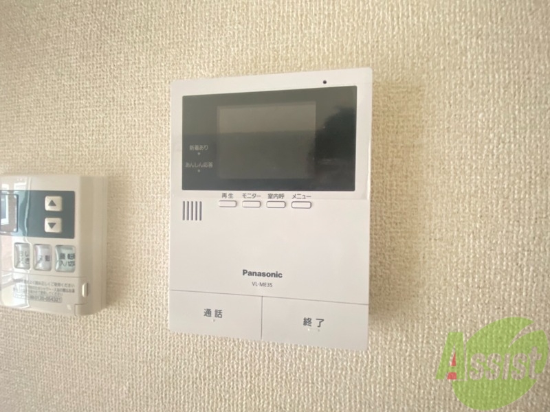 その他設備　モニター付きインターホンは来客時に顔を確認できて安心ですね～
