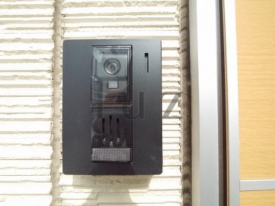 セキュリティ　モニター付きインターホン完備で女性も安心のセキュリティ