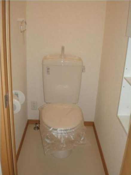 トイレ　落ち着けるトイレでず！