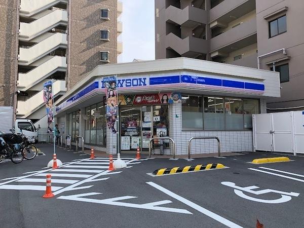 コンビニ　ローソン平野西六丁目店（コンビニ）まで161m